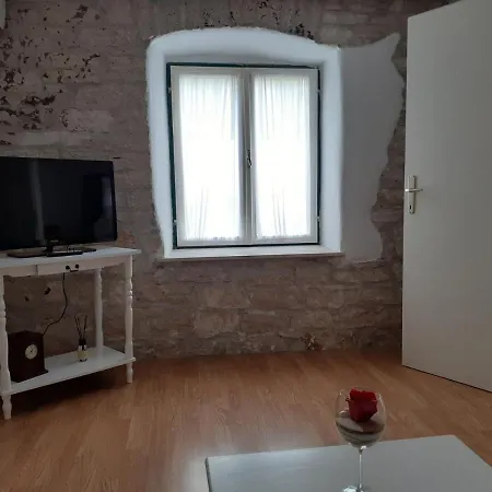 Apartma Fiorina * Сечовле